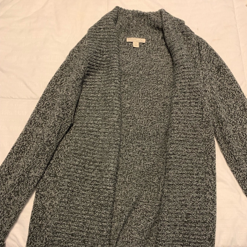 Salt and pepper open long sweater